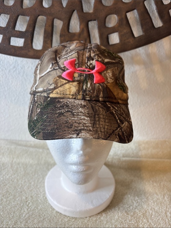 Under Armour Accessories - 🩷 Under Armour Realtree Camo Hat Women’s Adjustable Pink Logo Hunting Cap 🩷